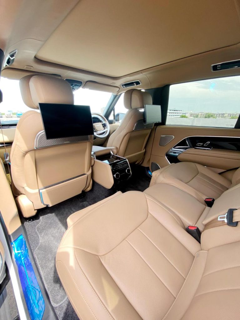 Harga Range Rover Evoque Facelift 2025 Putih 6