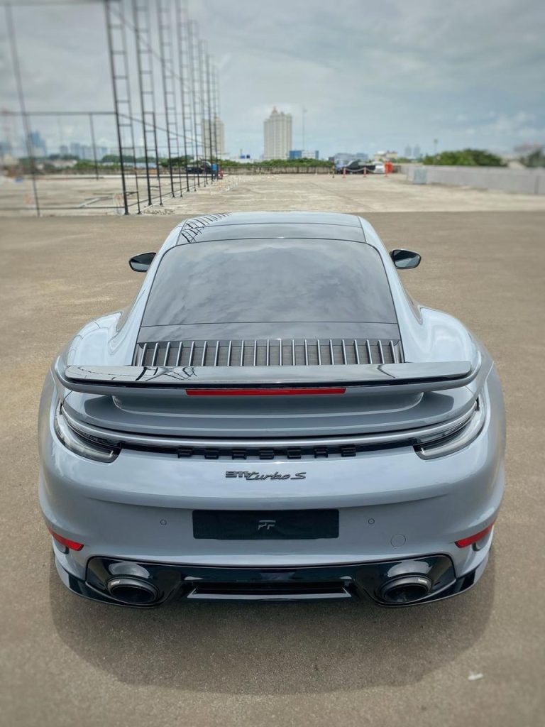 Porsche 911 Turbo S 2023 Usedcar 2