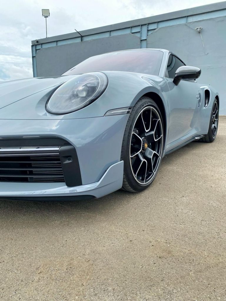 Porsche 911 Turbo S 2023 Usedcar 3