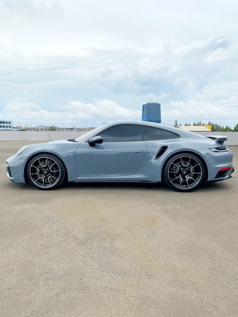 Porsche 911 Turbo S 2023 Usedcar 4