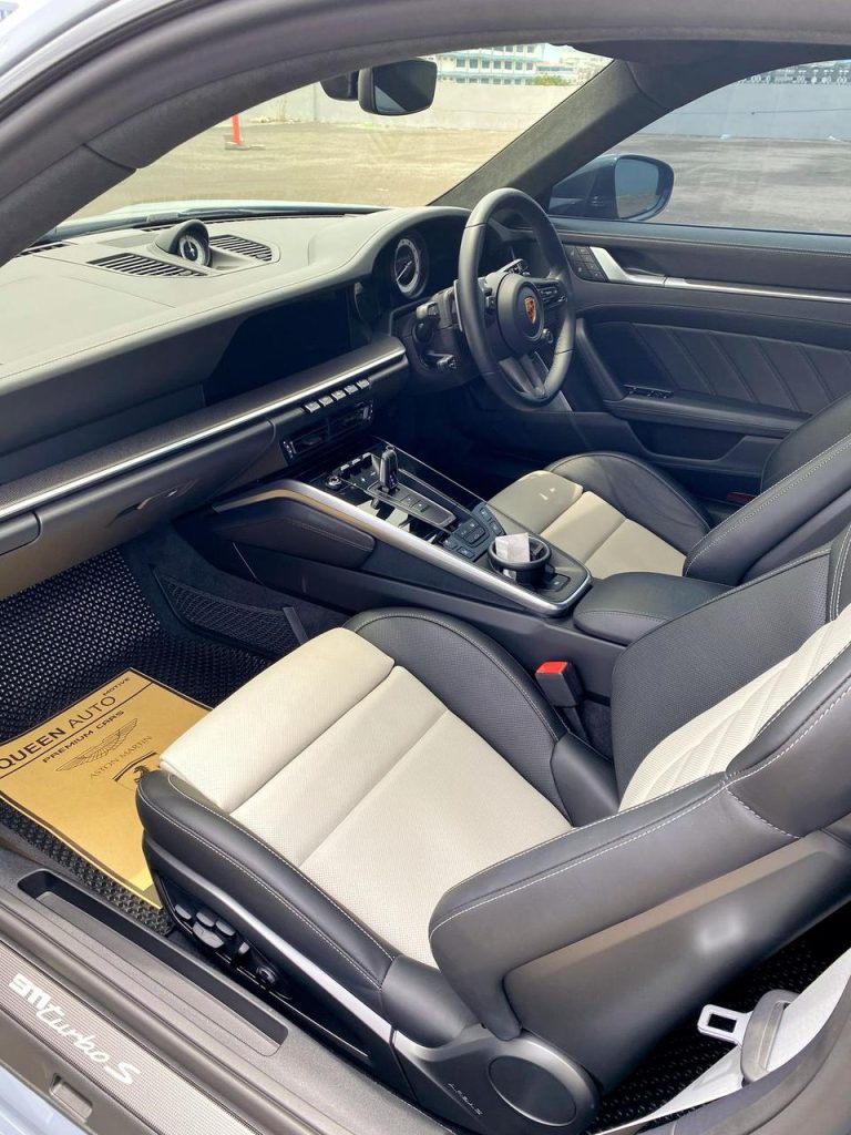 Porsche 911 Turbo S 2023 Usedcar 5