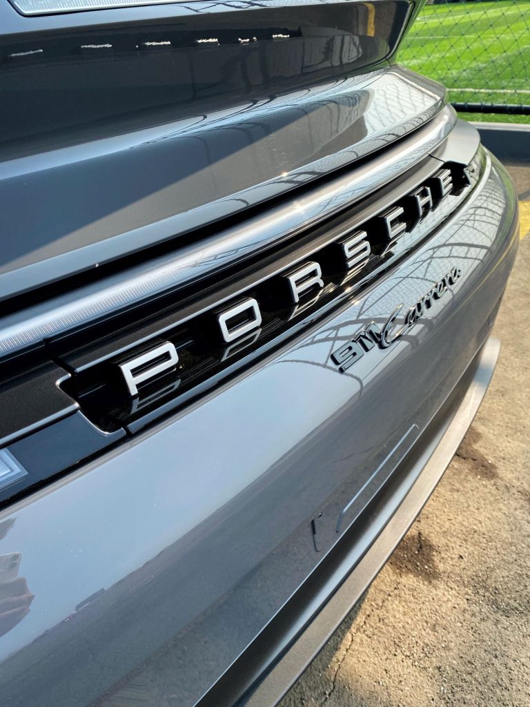 Porsche 911 Carrera - Importir Umum Jakarta 11